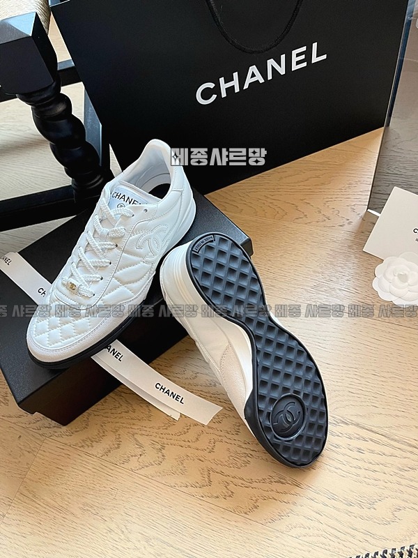 23ss샤넬퀄팅트레이너스니커즈20240527-061259-02823ss샤넬퀄팅트레이너스니커즈.JPG
