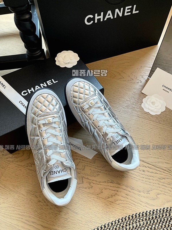 샤넬트레이너스니커즈20240604-050216-IMG_0079메종샤르망.JPG