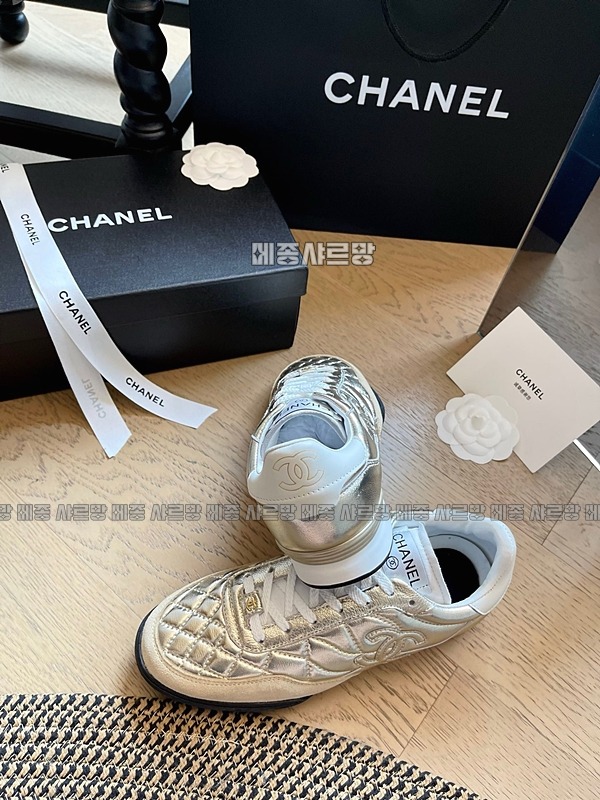 샤넬트레이너스니커즈20240604-050217-IMG_0093메종샤르망.JPG