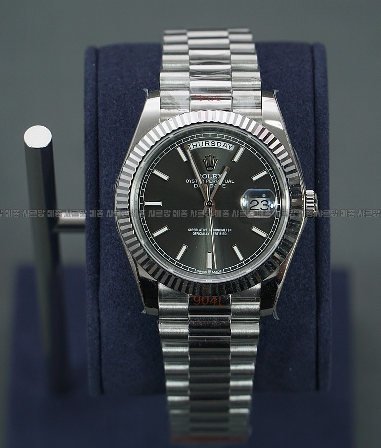 롤렉스데이데이트다크로듐바인덱스20240526-004151-008롤렉스데이데이트다크로듐바인덱스.JPG