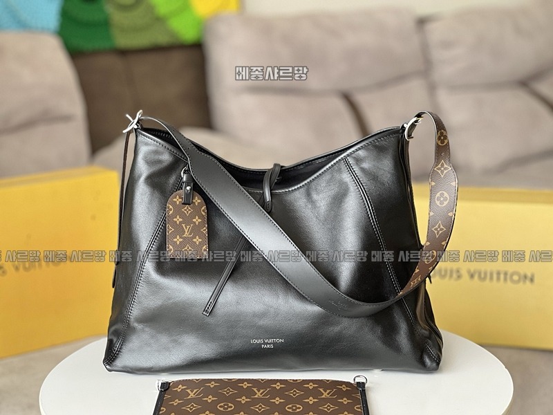 루이비통캐리올카고20240609-052340-012메종샤르망.JPG