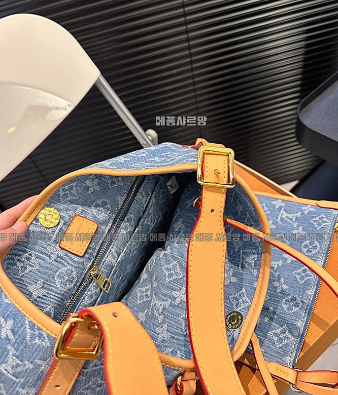 루이비통캐리올PM데님20240609-060239-009메종샤르망.JPG