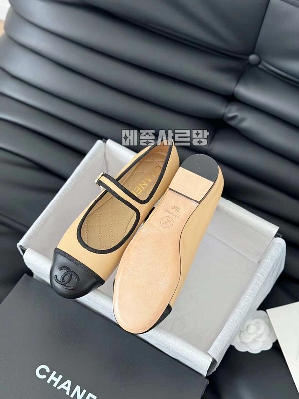 24ss샤넬메인컬렉션메리제인플랫슈즈20240530-213322-02124ss샤넬메인컬렉션메리제인플랫슈즈.JPG