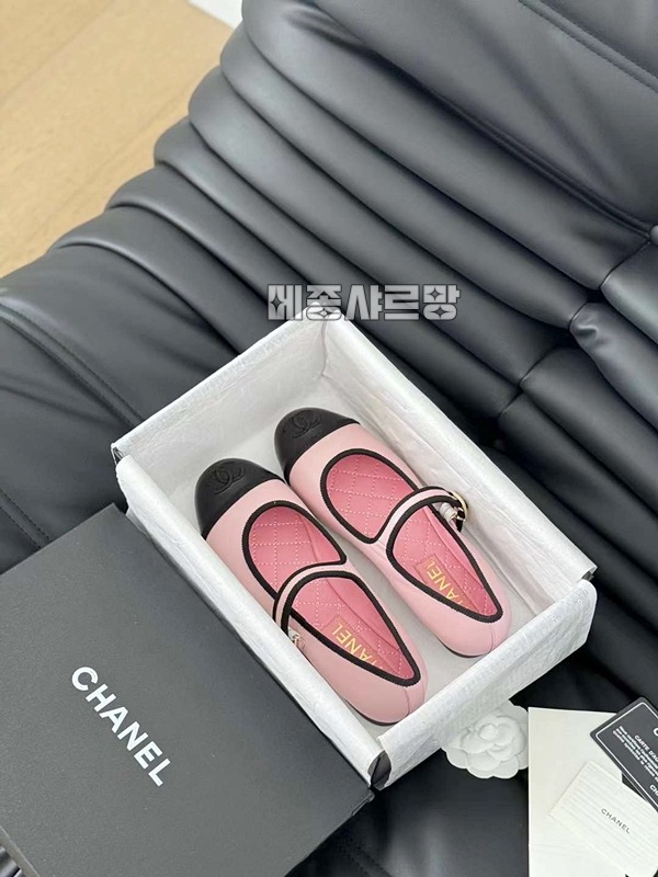 24ss샤넬메인컬렉션메리제인플랫슈즈20240530-213322-02224ss샤넬메인컬렉션메리제인플랫슈즈.JPG