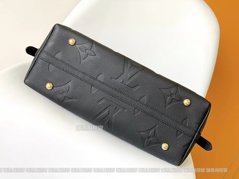 루이비통 캐리올 PM 앙프렝뜨NQFN0279메종샤르망.JPG