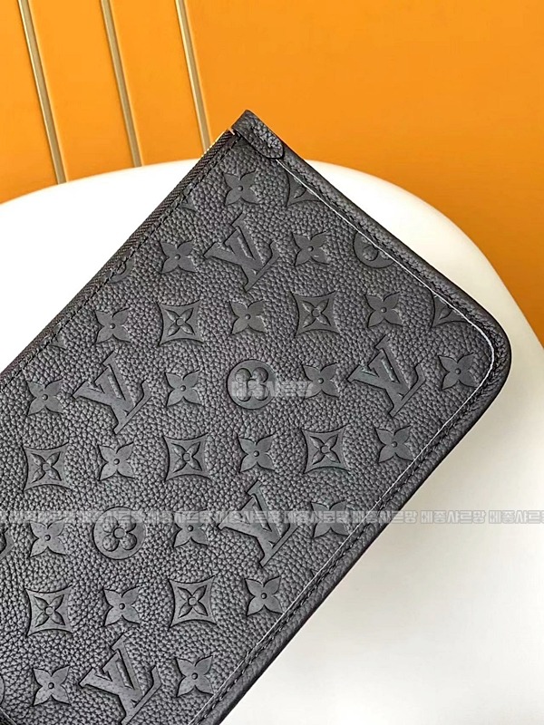 루이비통 캐리올 PM 앙프렝뜨QSOE5008메종샤르망.JPG