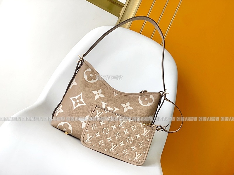 루이비통 캐리올 PM 앙프렝뜨IMG_2716메종샤르망.JPG