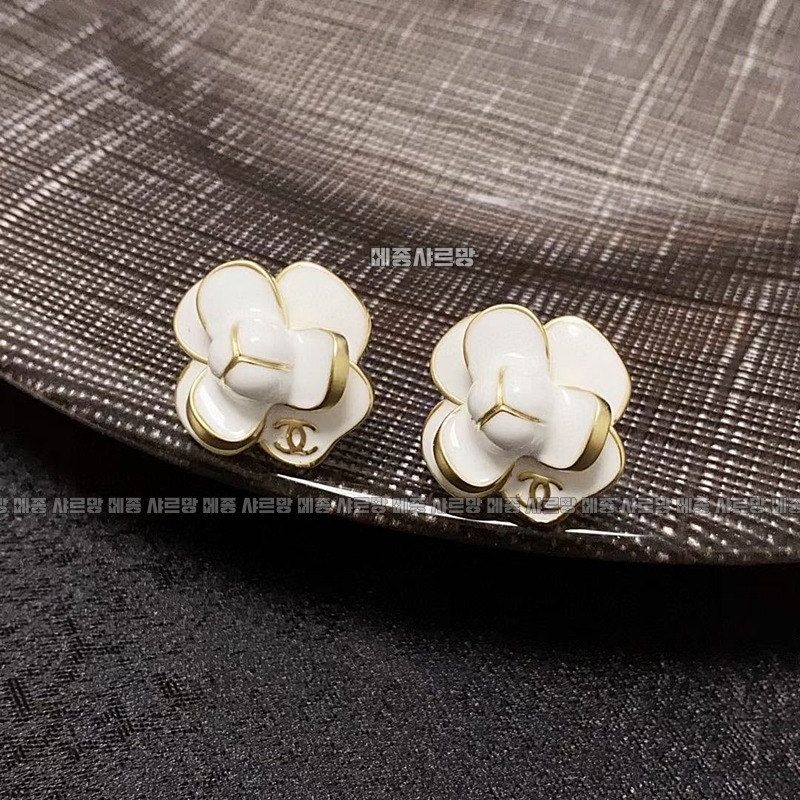 샤넬cc로고귀걸이20240611-212122-055메종샤르망.JPG