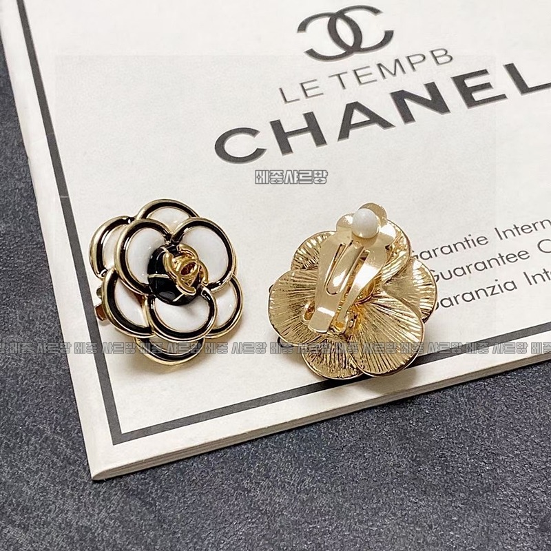 샤넬cc로고귀걸이20240611-212120-030메종샤르망.JPG