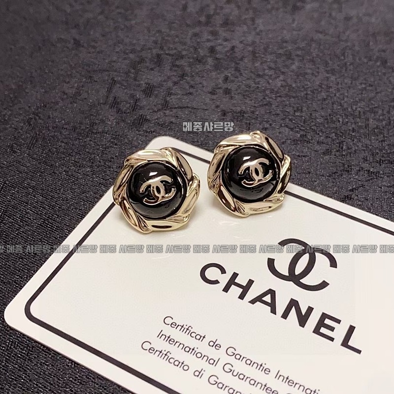 샤넬cc로고귀걸이20240611-212123-071메종샤르망.JPG