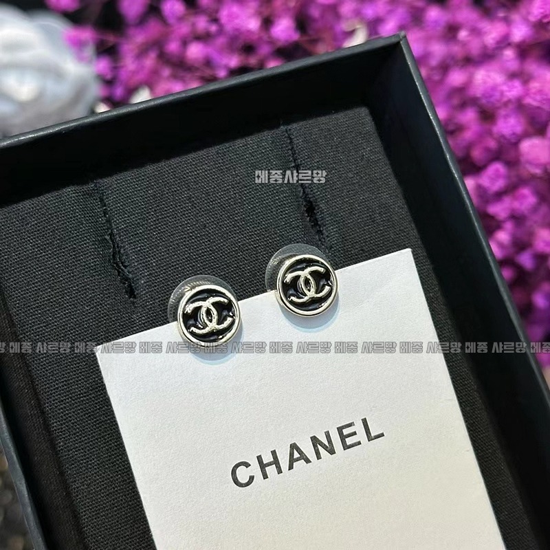 샤넬cc로고귀걸이20240611-212119-010메종샤르망.JPG