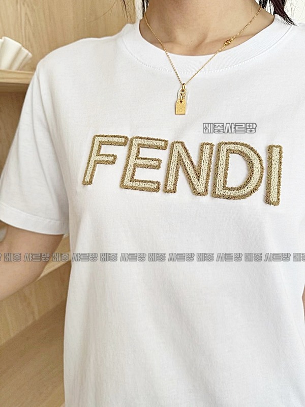 펜디로고반팔티셔츠20240613-052739-009메종샤르망.JPG