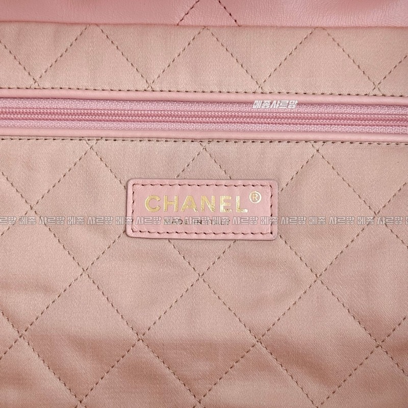 샤넬22백미디엄연핑크20240623-061327-009메종샤르망.JPG