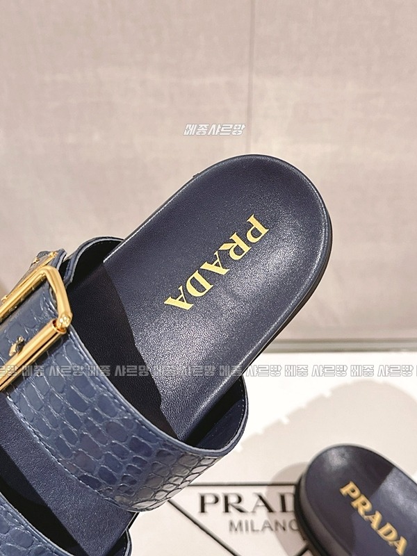 프라다악어무늬슬리퍼20240626-075442-037메종샤르망.JPG