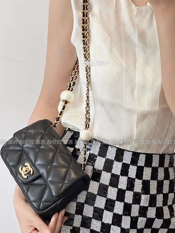 샤넬진주볼플랩백20240623-180820-008샤넬진주볼플랩백.JPG