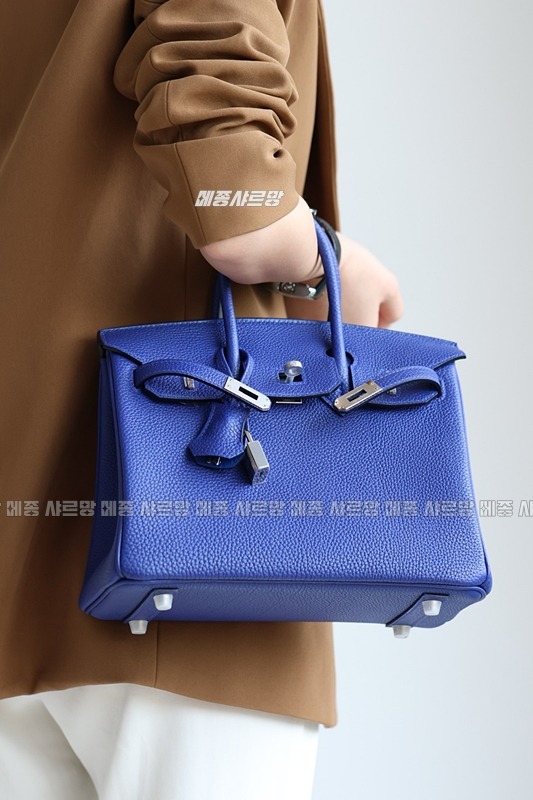 에르메스버킨25블루일렉트릭20240702-021834-002메종샤르망.JPG