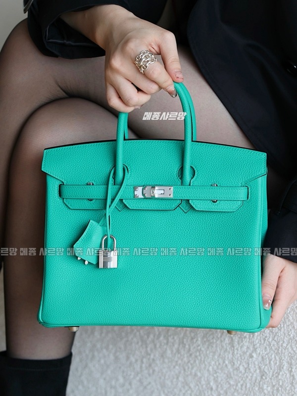 에르메스버킨25베르트베론색상20240702-024925-006메종샤르망.JPG