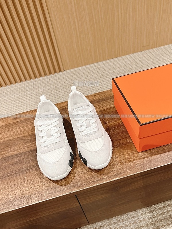 에르메스 여성 바운싱 스니커즈 화이트 블랑 메쉬 Weixin Image_20241215215639메종샤르망.jpg