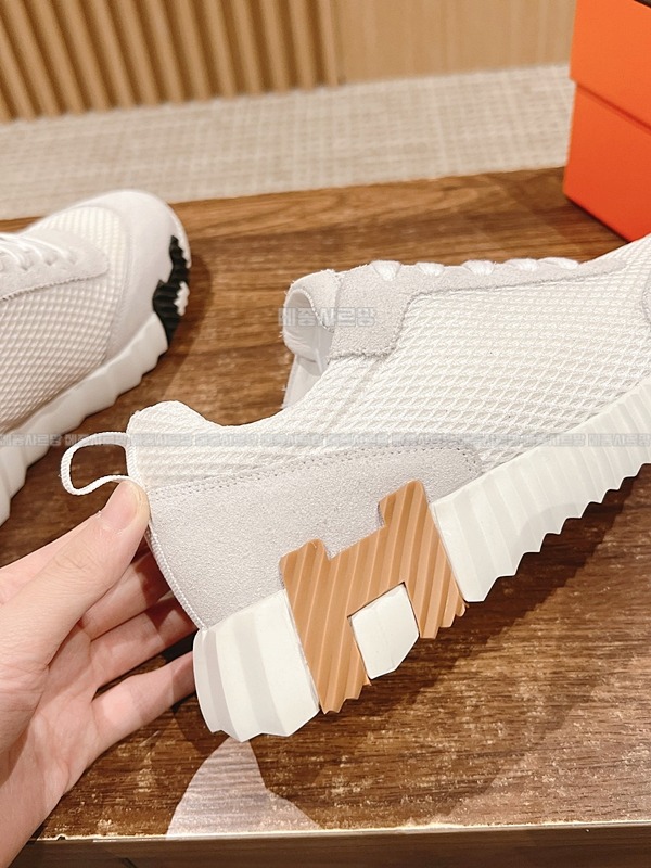 에르메스 여성 바운싱 스니커즈 화이트 블랑 메쉬 Weixin Image_202412152156382메종샤르망.jpg