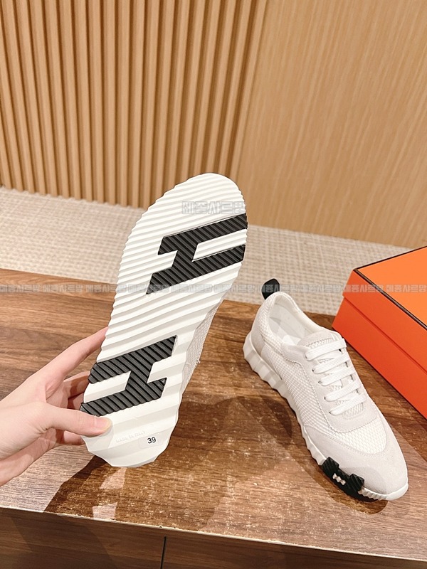 에르메스 여성 바운싱 스니커즈 화이트 블랑 메쉬 Weixin Image_202412152216051메종샤르망.jpg