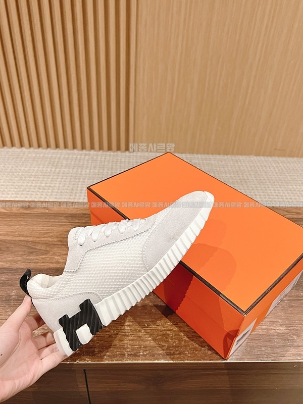 에르메스 여성 바운싱 스니커즈 화이트 블랑 메쉬 Weixin Image_202412152216072메종샤르망.jpg