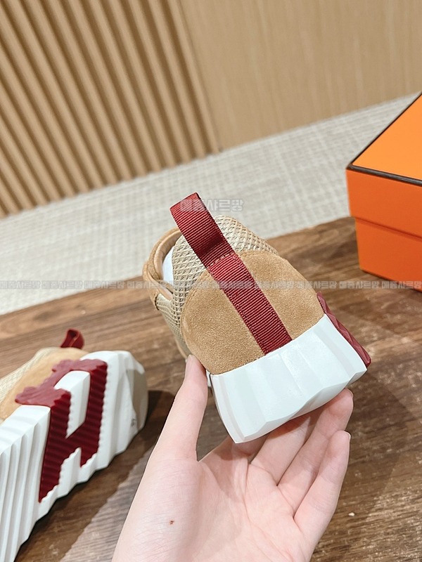 에르메스 여성 바운싱 스니커즈 화이트 블랑 메쉬 Weixin Image_202412152211081메종샤르망.jpg