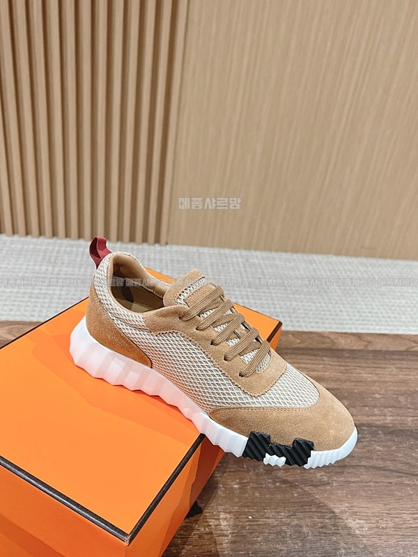 에르메스 여성 바운싱 스니커즈 화이트 블랑 메쉬 Weixin Image_202412152211091메종샤르망.jpg