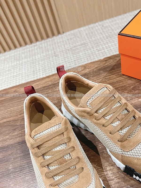 에르메스 여성 바운싱 스니커즈 화이트 블랑 메쉬 Weixin Image_202412152211094메종샤르망.jpg