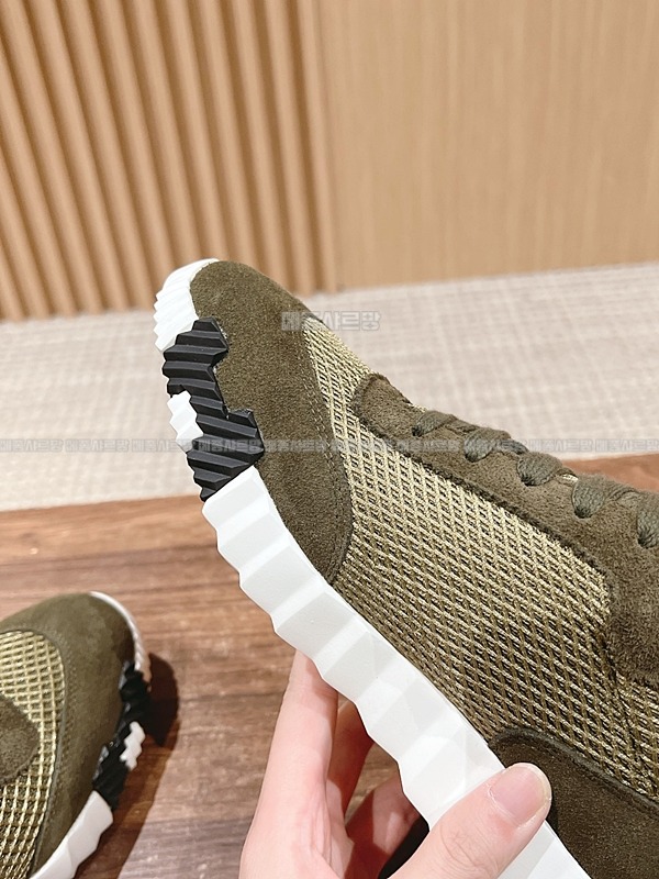 에르메스 여성 바운싱 스니커즈 화이트 블랑 메쉬 Weixin Image_202412152206201메종샤르망.jpg