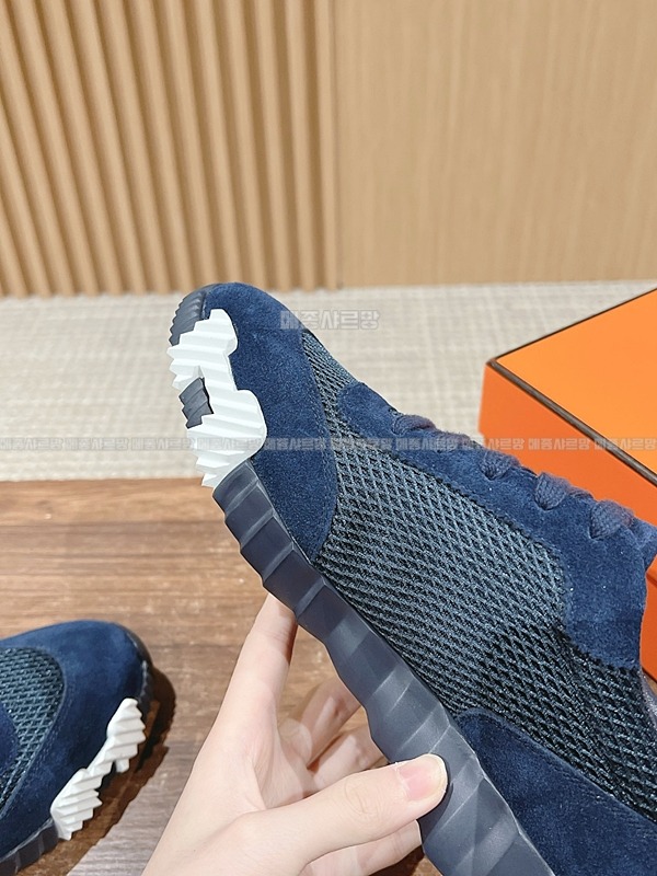 에르메스 여성 바운싱 스니커즈 화이트 블랑 메쉬 Weixin Image_20241215220622메종샤르망.jpg