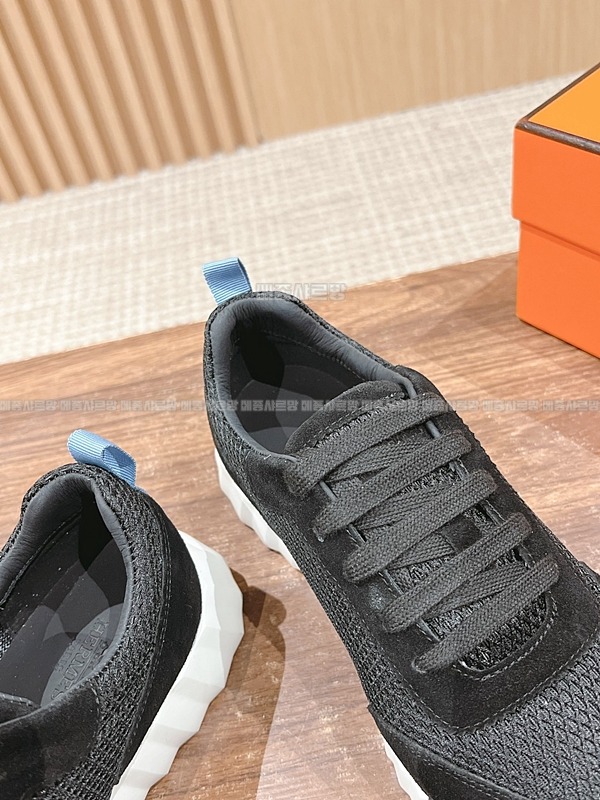 에르메스 여성 바운싱 스니커즈 화이트 블랑 메쉬 Weixin Image_202412152208412메종샤르망.jpg