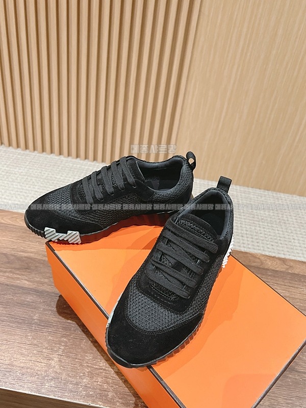 에르메스 여성 바운싱 스니커즈 화이트 블랑 메쉬 Weixin Image_20241215220624메종샤르망.jpg