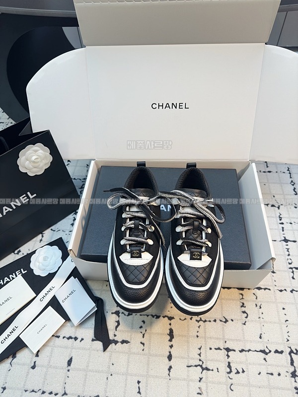샤넬 스니커즈 1Weixin Image_20241217204118메종샤르망.jpg
