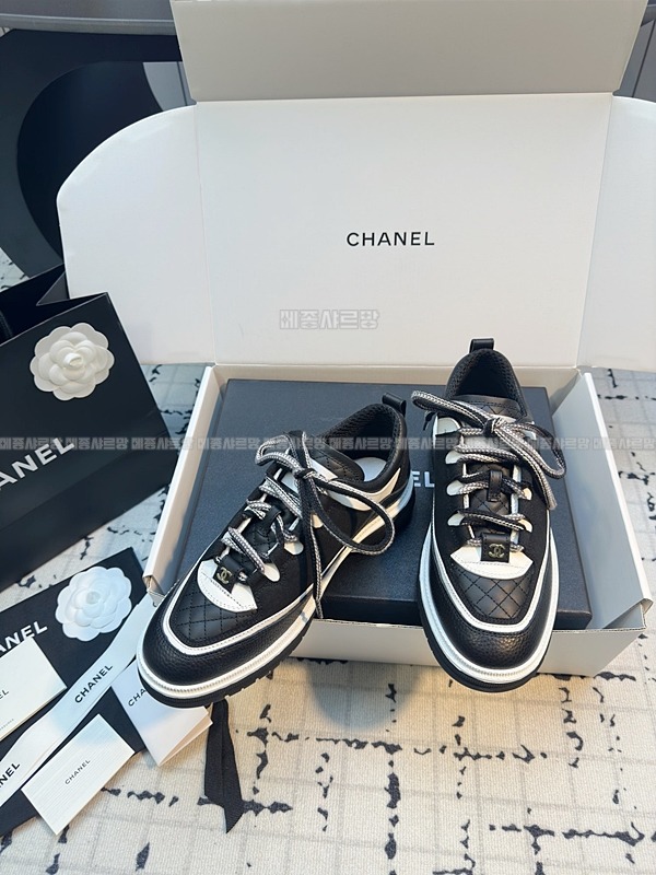샤넬 스니커즈 1Weixin Image_202412172041181메종샤르망.jpg