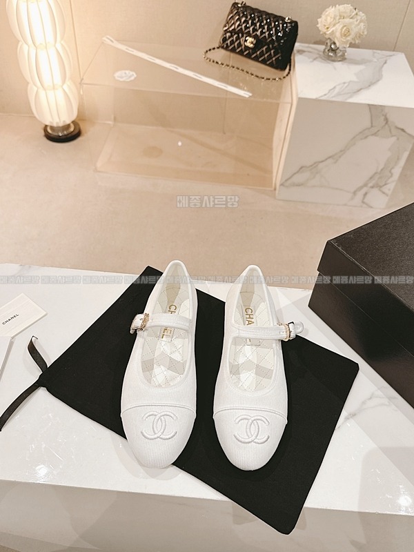 샤넬 메리제인 발레리나 슈즈Weixin Image_202412192220441메종샤르망.jpg