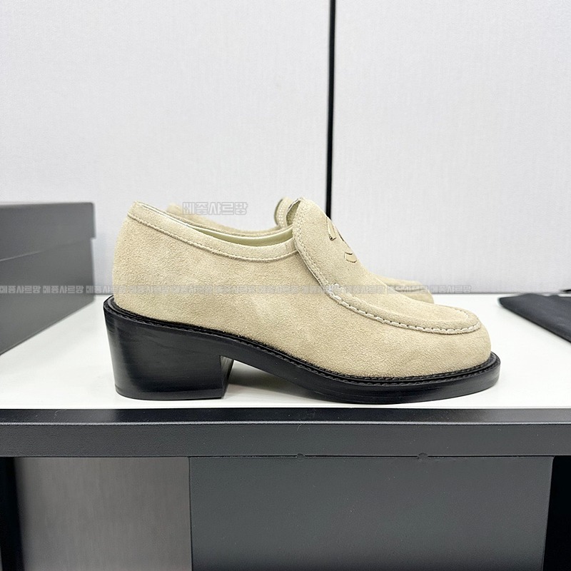 샤넬 CC로고 샤이니 카프스킨 로퍼Weixin Image_20241219223155메종샤르망.jpg