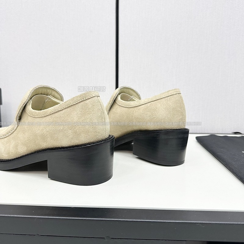 샤넬 CC로고 샤이니 카프스킨 로퍼Weixin Image_202412192231544메종샤르망.jpg