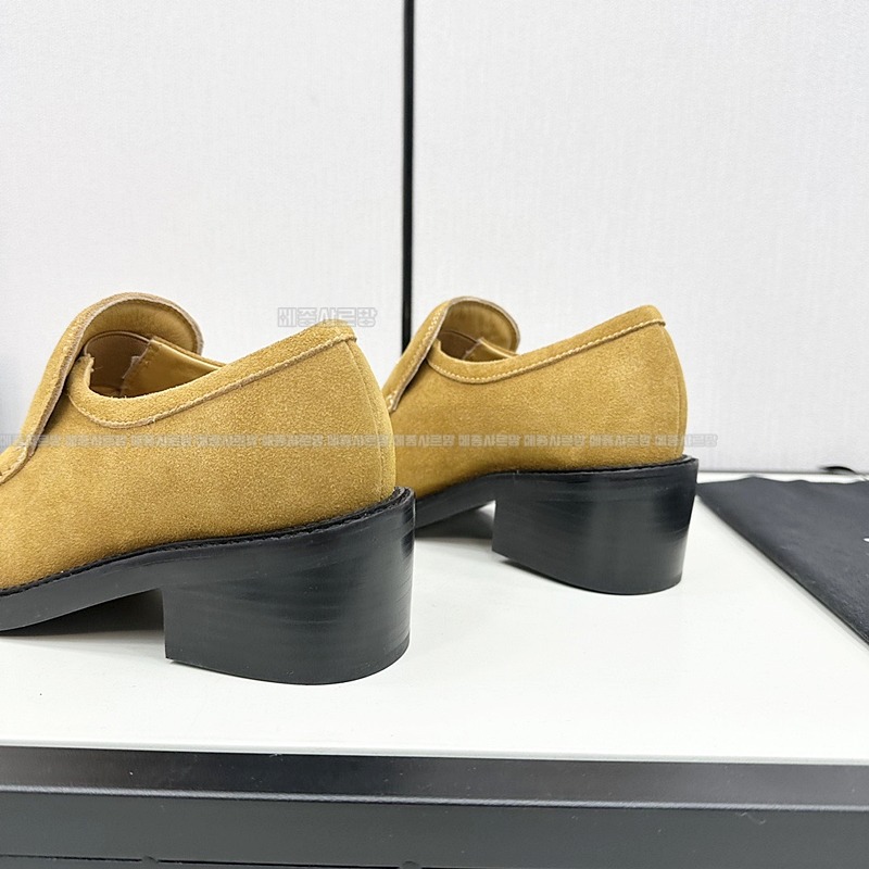 샤넬 CC로고 샤이니 카프스킨 로퍼Weixin Image_202412192231553메종샤르망.jpg