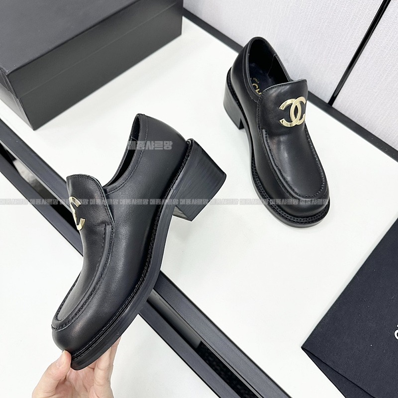 샤넬 CC로고 샤이니 카프스킨 로퍼Weixin Image_202412192231532메종샤르망.jpg