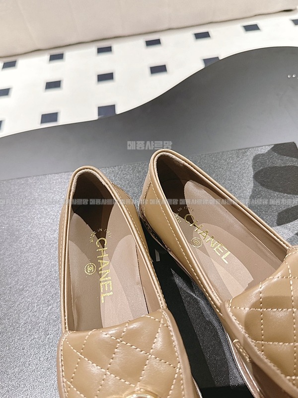 샤넬 CC로고 턴락 퀄팅 로퍼Weixin Image_20241219225434메종샤르망.jpg