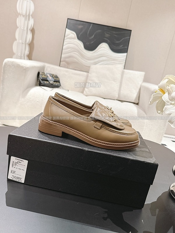 샤넬 CC로고 턴락 퀄팅 로퍼Weixin Image_202412192254371메종샤르망.jpg