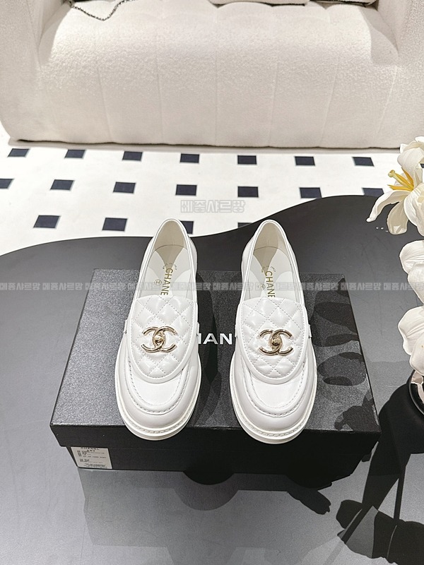 샤넬 CC로고 턴락 퀄팅 로퍼Weixin Image_20241219225432메종샤르망.jpg