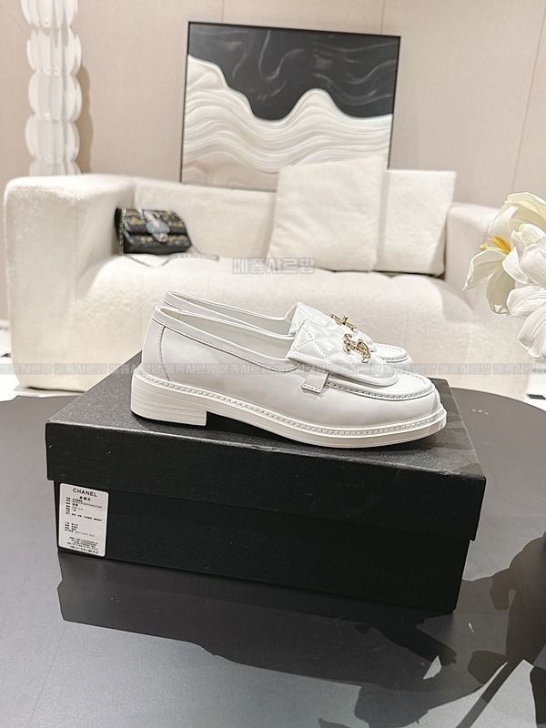 샤넬 CC로고 턴락 퀄팅 로퍼Weixin Image_202412192254321메종샤르망.jpg