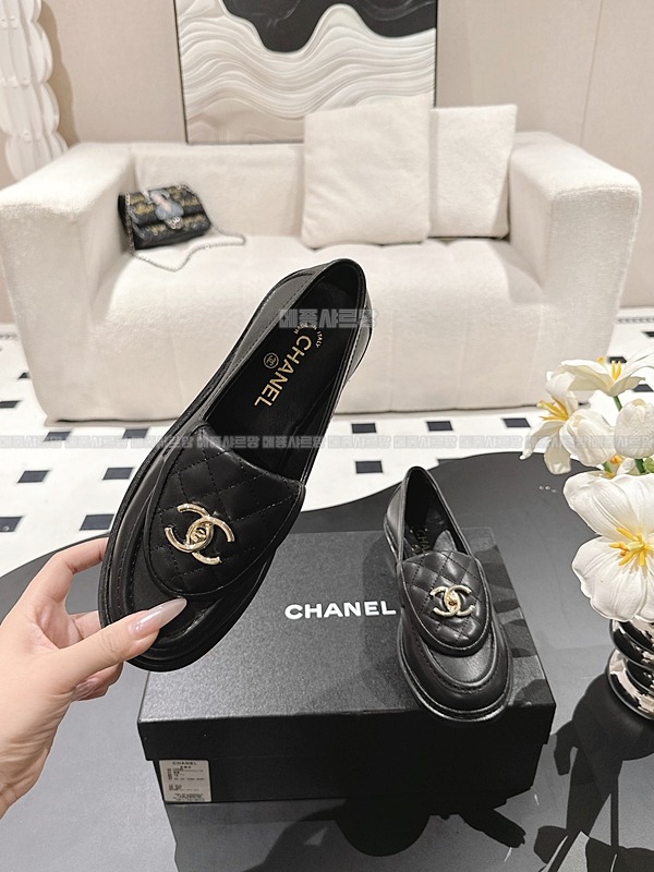 샤넬 CC로고 턴락 퀄팅 로퍼Weixin Image_202412192254401메종샤르망.jpg