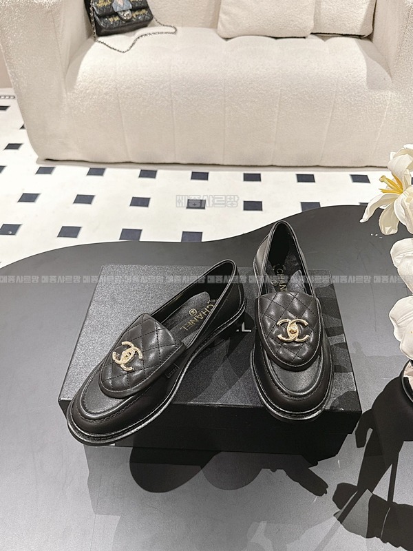 샤넬 CC로고 턴락 퀄팅 로퍼Weixin Image_202412192254411메종샤르망.jpg