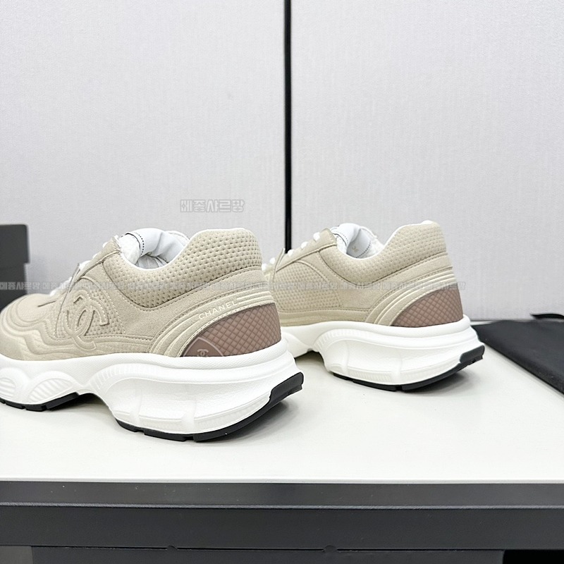 샤넬 스니커즈 샤식스 크루즈 CC 로고Weixin Image_202412192314111메종샤르망.jpg