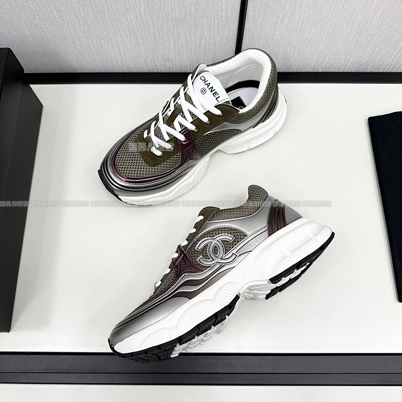 샤넬 스니커즈 샤식스 크루즈 CC 로고Weixin Image_202412192314172메종샤르망.jpg