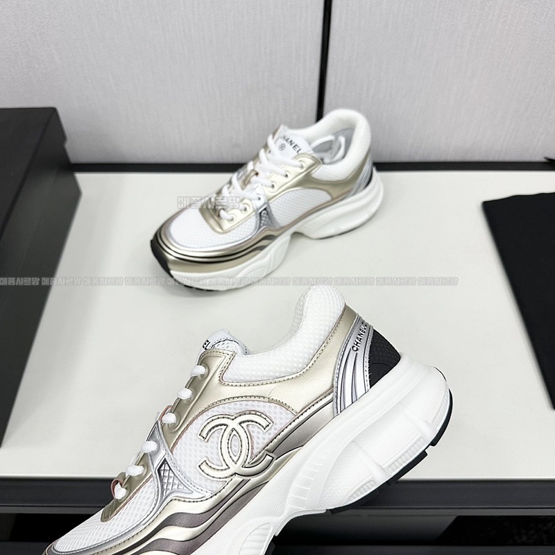 샤넬 스니커즈 샤식스 크루즈 CC 로고Weixin Image_20241219231418메종샤르망.jpg
