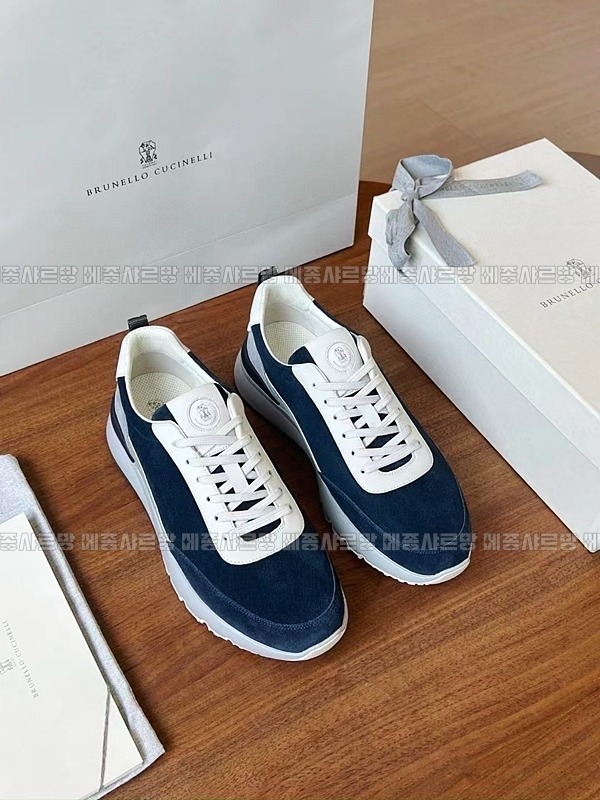 브루넬로쿠치넬리남자스니커즈20241221-150702-004메종샤르망.JPG