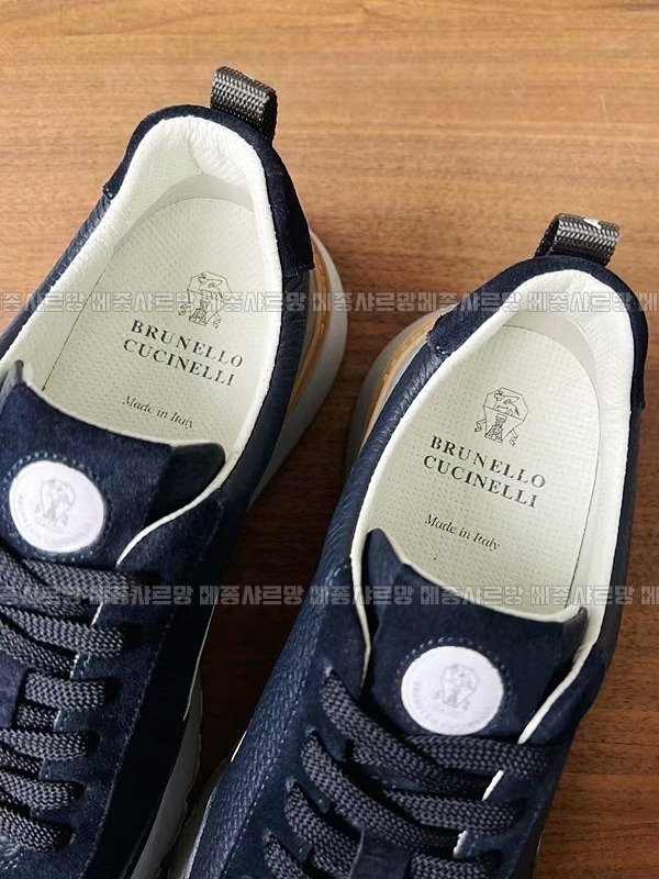 브루넬로쿠치넬리남자스니커즈20241221-150703-013메종샤르망.JPG